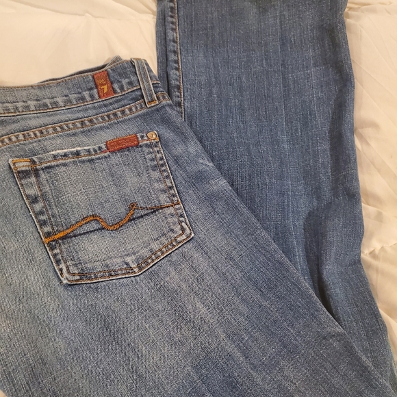 7FAM - Picture 2 of 2